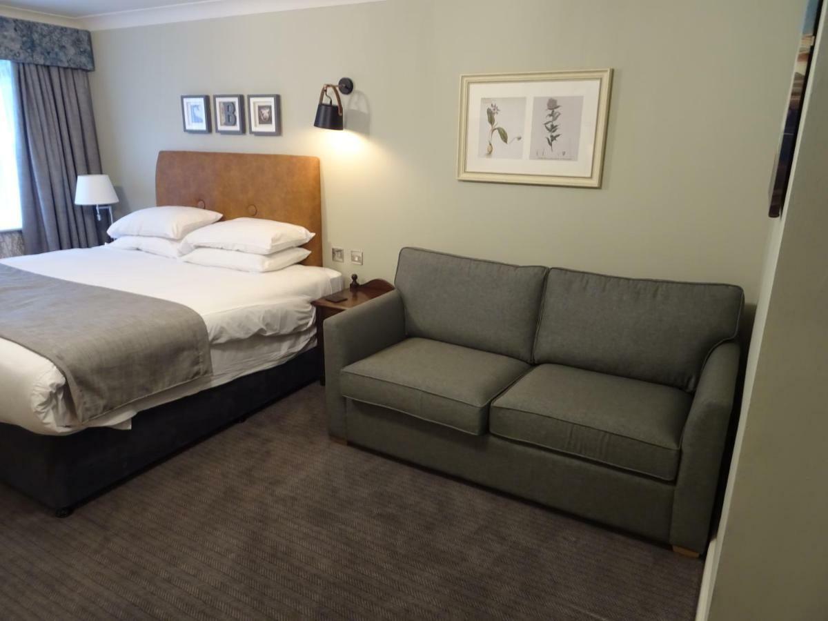 The Belmore 4*